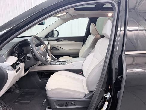 Certified 2026 INFINITI QX60 Pure w/ Cargo Package AWD/4WD image 10