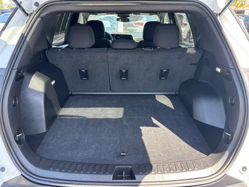 Used 2025 Chevrolet Equinox LT FWD image 31