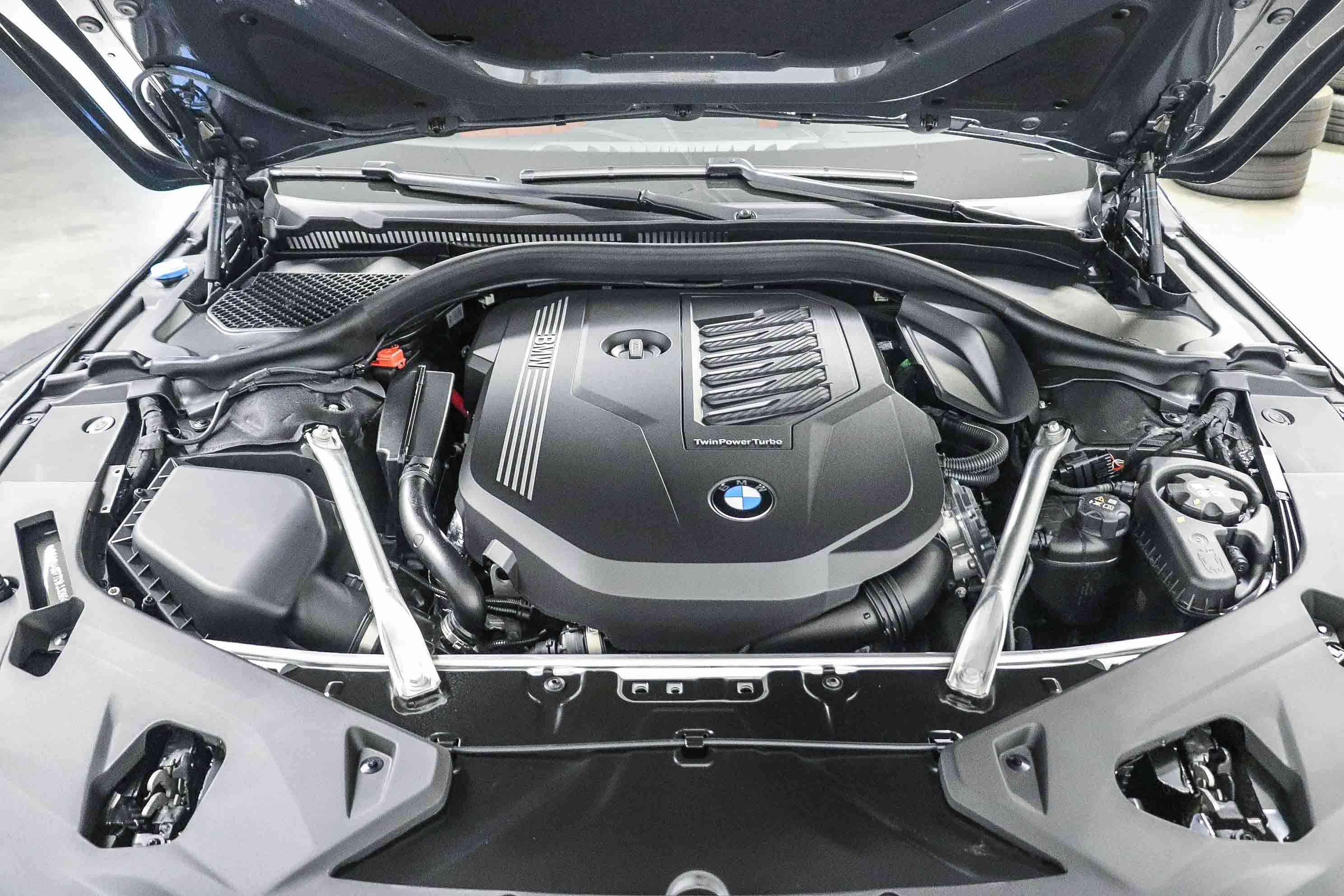Used 2026 BMW 840i xDrive AWD/4WD image 31