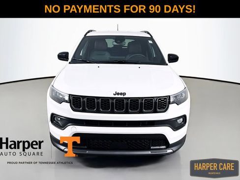 New 2026 Jeep Compass Latitude image 2