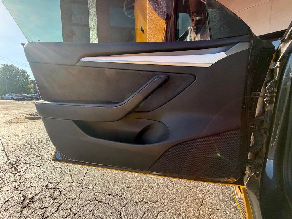 Used 2021 Tesla Model 3 Performance AWD/4WD image 17