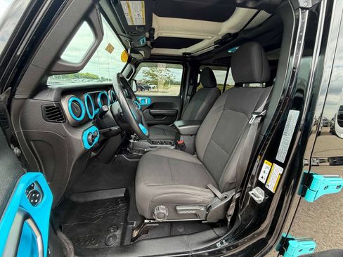 Used 2019 Jeep Wrangler Unlimited Sport S AWD/4WD image 16