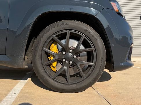 Used 2018 Jeep Grand Cherokee Trackhawk AWD/4WD image 7