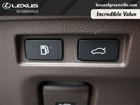 Used 2019 Lexus ES 300h image 16