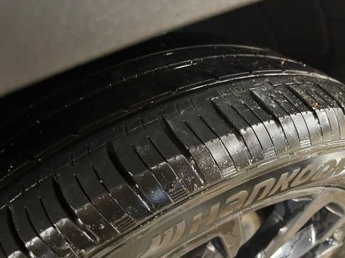 Certified 2023 GMC Terrain SLT w/ Elevation Edition image 28