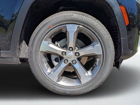 New 2026 Jeep Grand Cherokee Limited AWD/4WD image 10