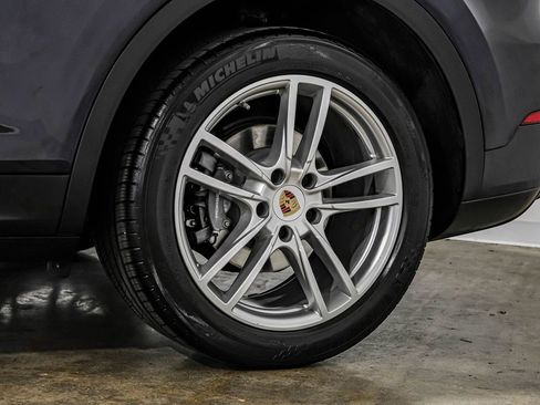Used 2019 Porsche Cayenne image 52