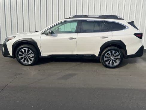 Certified 2023 Subaru Outback Touring XT image 3