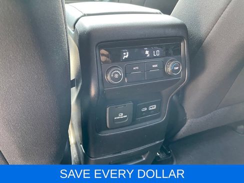 Used 2023 GMC Acadia SLE w/ Driver Convenience Package FWD image 25