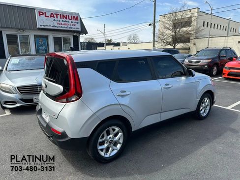 Used 2020 Kia Soul S image 6
