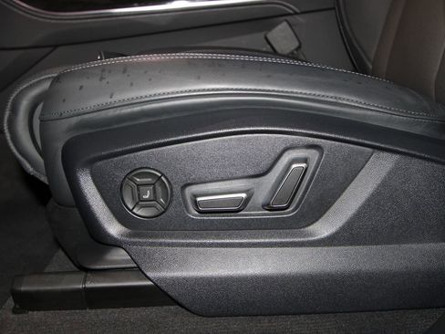 Used 2025 Audi Q7 3.0T Prestige w/ Prestige Package image 7