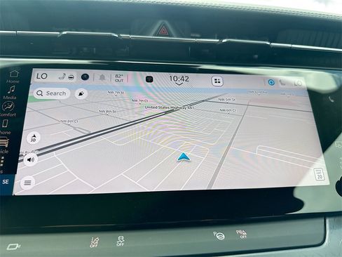 Used 2025 Jeep Wagoneer S Limited image 14