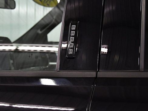 Used 2023 Ford F150 XLT w/ Equipment Group 302A High image 15