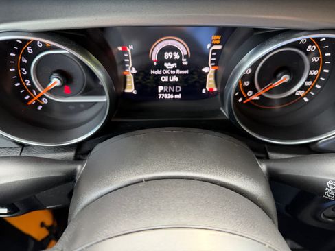 Used 2021 Jeep Wrangler Unlimited Sport AWD/4WD image 9