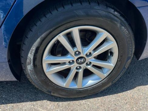 Used 2017 Hyundai Sonata SE FWD image 16