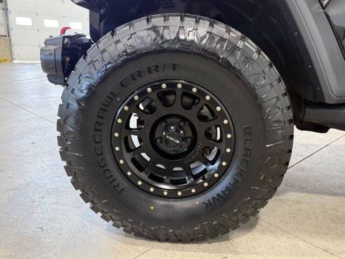 Used 2018 Jeep Wrangler Unlimited Rubicon w/ Steel Bumper Group AWD/4WD image 12