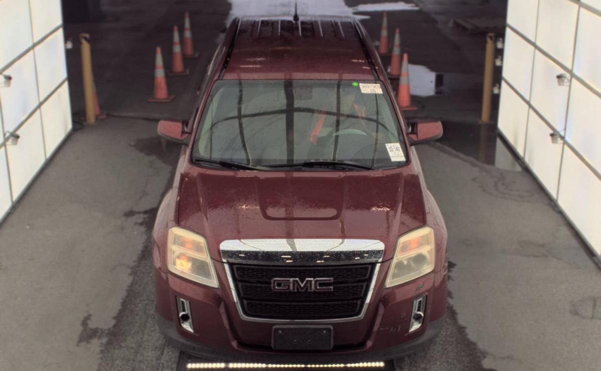 Used 2012 GMC Terrain SLE FWD image 2