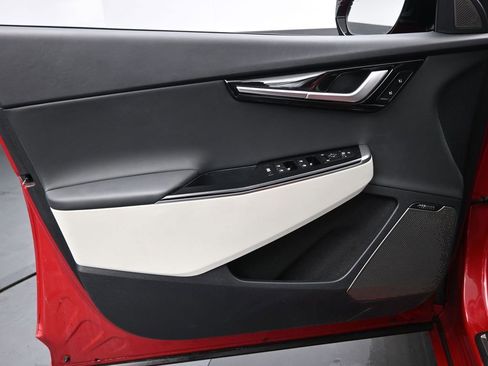 Used 2024 Kia EV6 GT-Line image 27