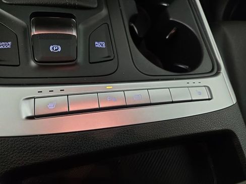 Certified 2025 Kia Carnival image 29