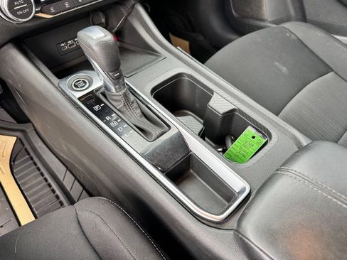 Used 2022 Nissan Sentra SV w/ All-Weather Package FWD image 21