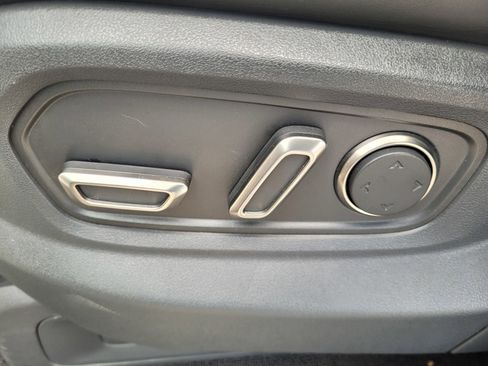 Used 2023 Rivian R1T Adventure image 21