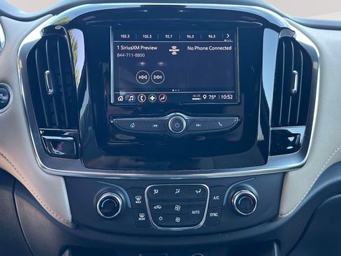 Used 2023 Chevrolet Traverse LS w/ Safety Package FWD image 8