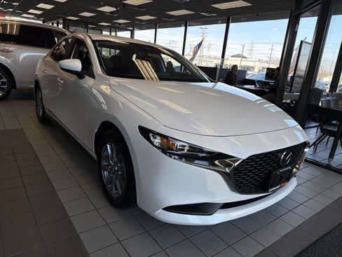 New 2026 MAZDA MAZDA3 s FWD image 2