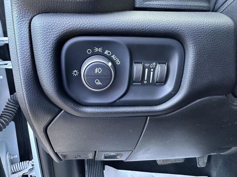 Used 2024 RAM 2500 Laramie w/ Safety Group image 17