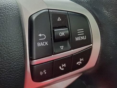 Used 2022 Ford Explorer XLT w/ Equipment Group 202A image 34