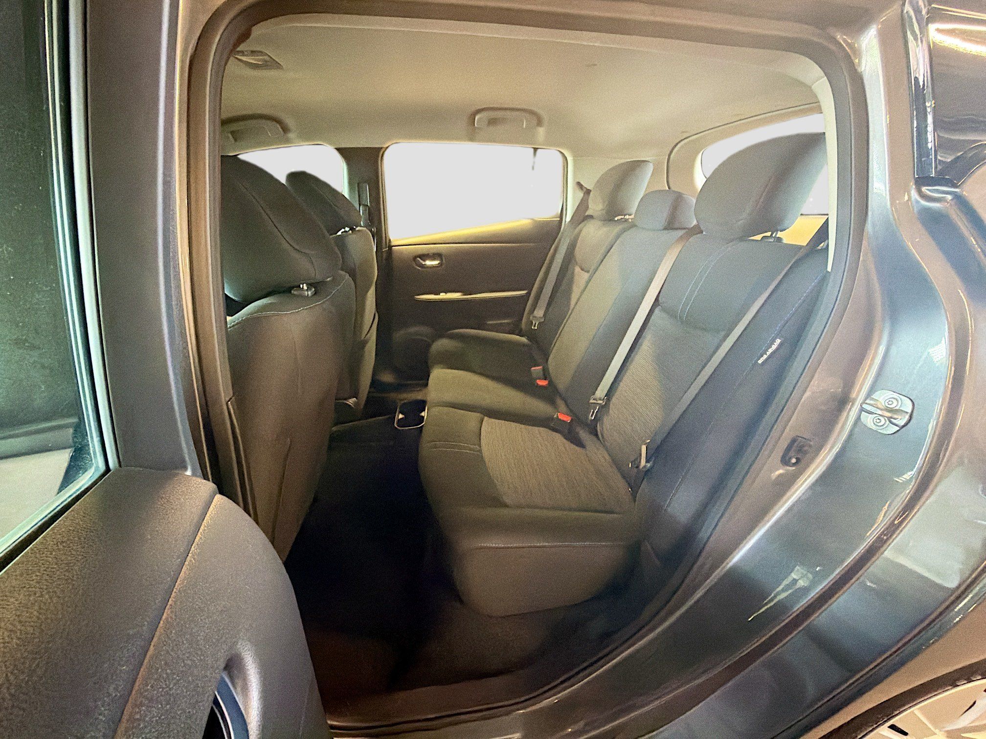 Used 2025 Nissan Leaf S FWD image 27