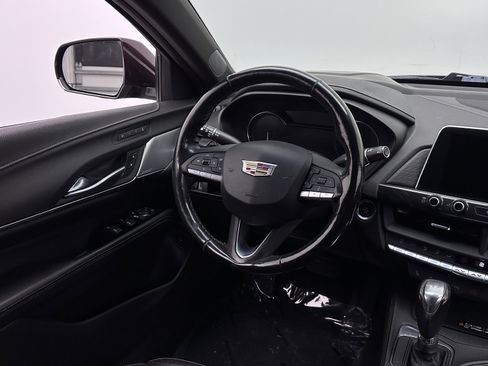 Used 2020 Cadillac CT4 Premium Luxury RWD image 32