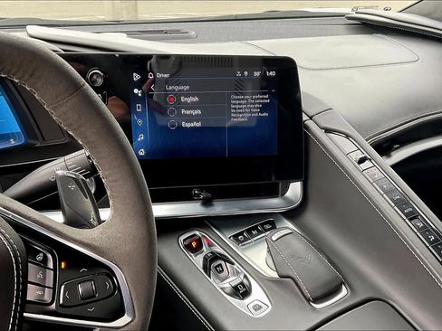 Used 2024 Chevrolet Corvette Stingray Premium Conv w/ Z51 Performance Package image 6