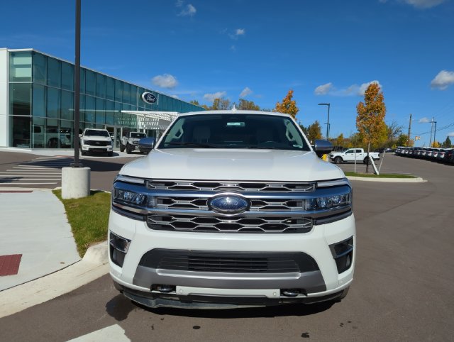 Used 2023 Ford Expedition Max Platinum AWD/4WD image 8