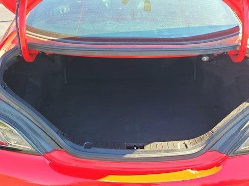 Used 2013 Hyundai Genesis 3.8 image 8