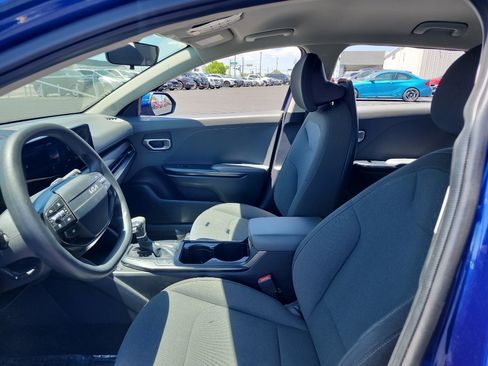 Used 2025 Kia K4 FWD image 15
