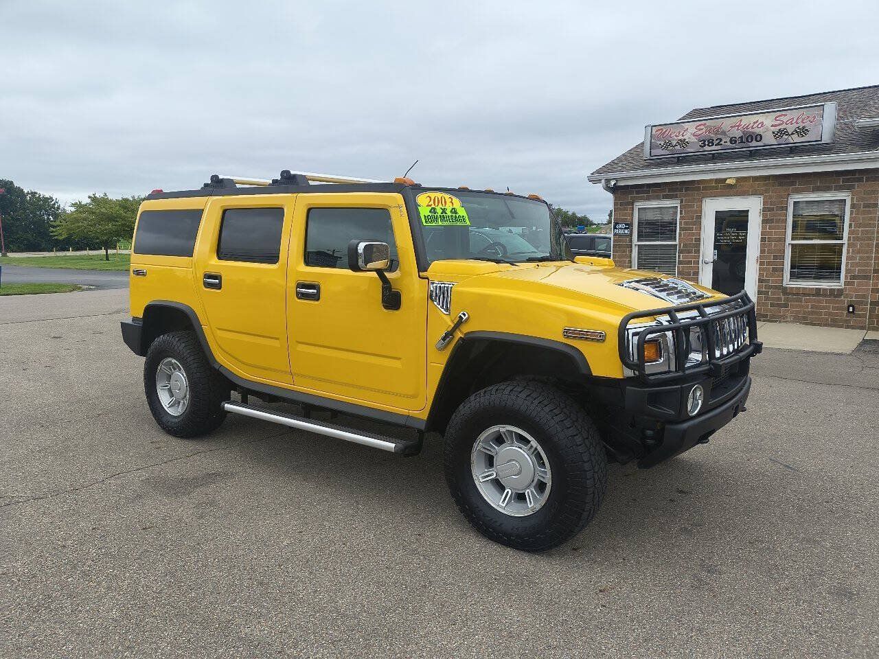 Used 2003 HUMMER H2 w/ Preferred Equipment Group AWD/4WD image 3