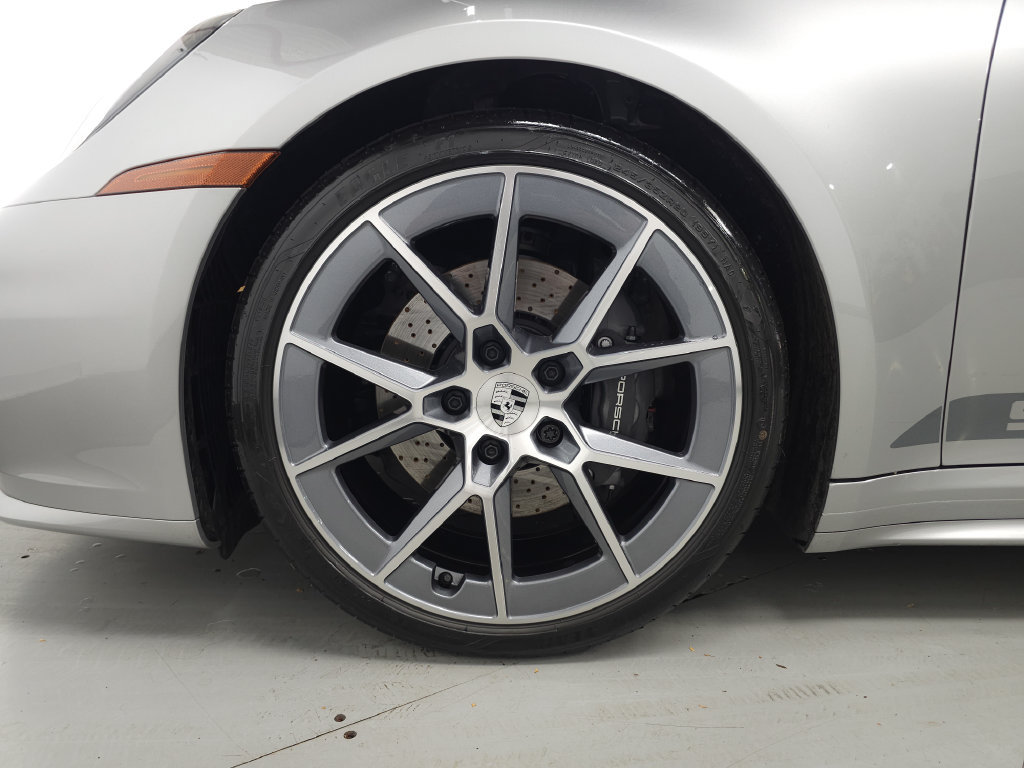Used 2026 Porsche 911 Carrera T RWD image 29