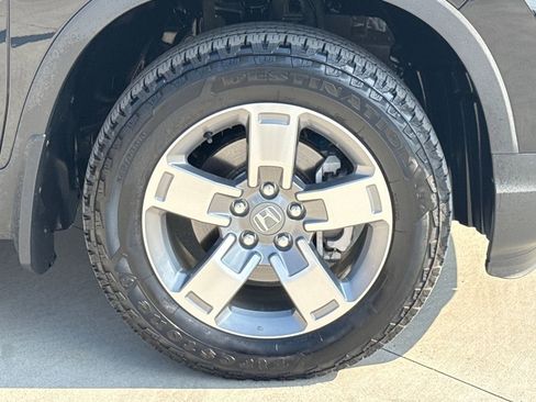 Certified 2025 Honda Ridgeline RTL image 11