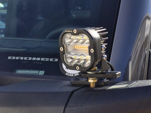 Used 2023 Ford Bronco 2-Door w/ Sasquatch Package image 9