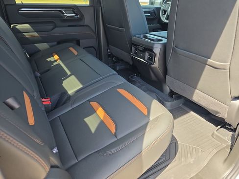 New 2026 GMC Sierra 2500 AT4 w/ AT4 Premium Plus Package image 11