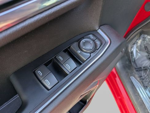Used 2024 GMC Sierra 1500 Elevation AWD/4WD image 17