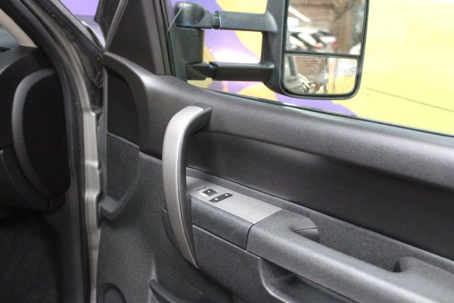Used 2013 Chevrolet Silverado 2500 LT AWD/4WD image 11