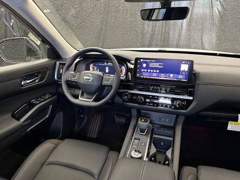 New 2026 Nissan Pathfinder SL AWD/4WD image 19