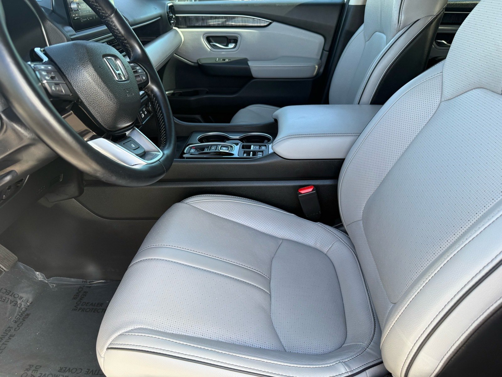 Used 2024 Honda Pilot Elite image 14
