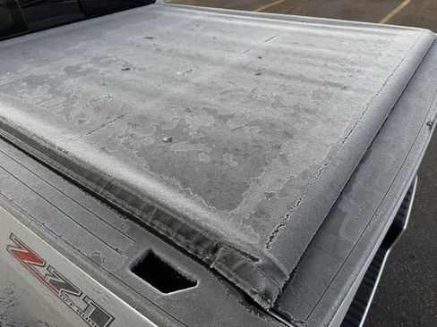 Used 2018 Chevrolet Colorado Z71 image 40