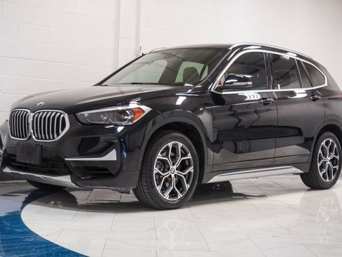 Used 2021 BMW X1 sDrive28i w/ Convenience Package FWD image 4