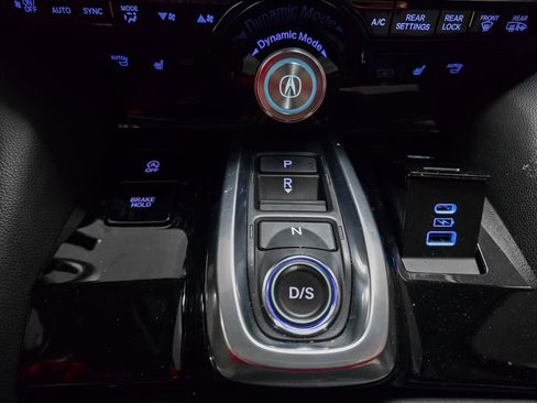 Used 2025 Acura MDX SH-AWD image 32