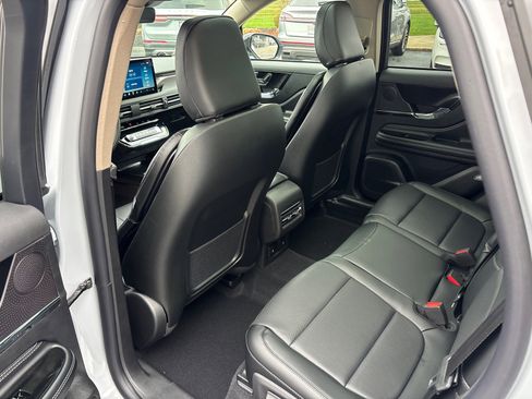 New 2026 Lincoln Corsair Reserve w/ Jet Appearance Package FWD image 28