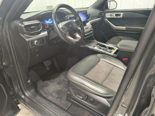 Used 2023 Ford Explorer Timberline w/ Timberline Technology Package AWD/4WD image 13