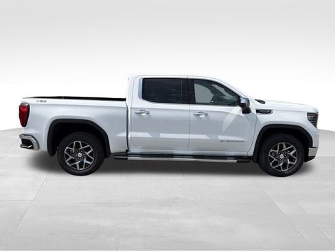 New 2026 GMC Sierra 1500 SLT w/ SLT Premium Plus Package AWD/4WD image 8